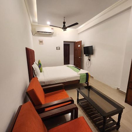 Santa Monica Resort - Calangute Ngoại thất bức ảnh