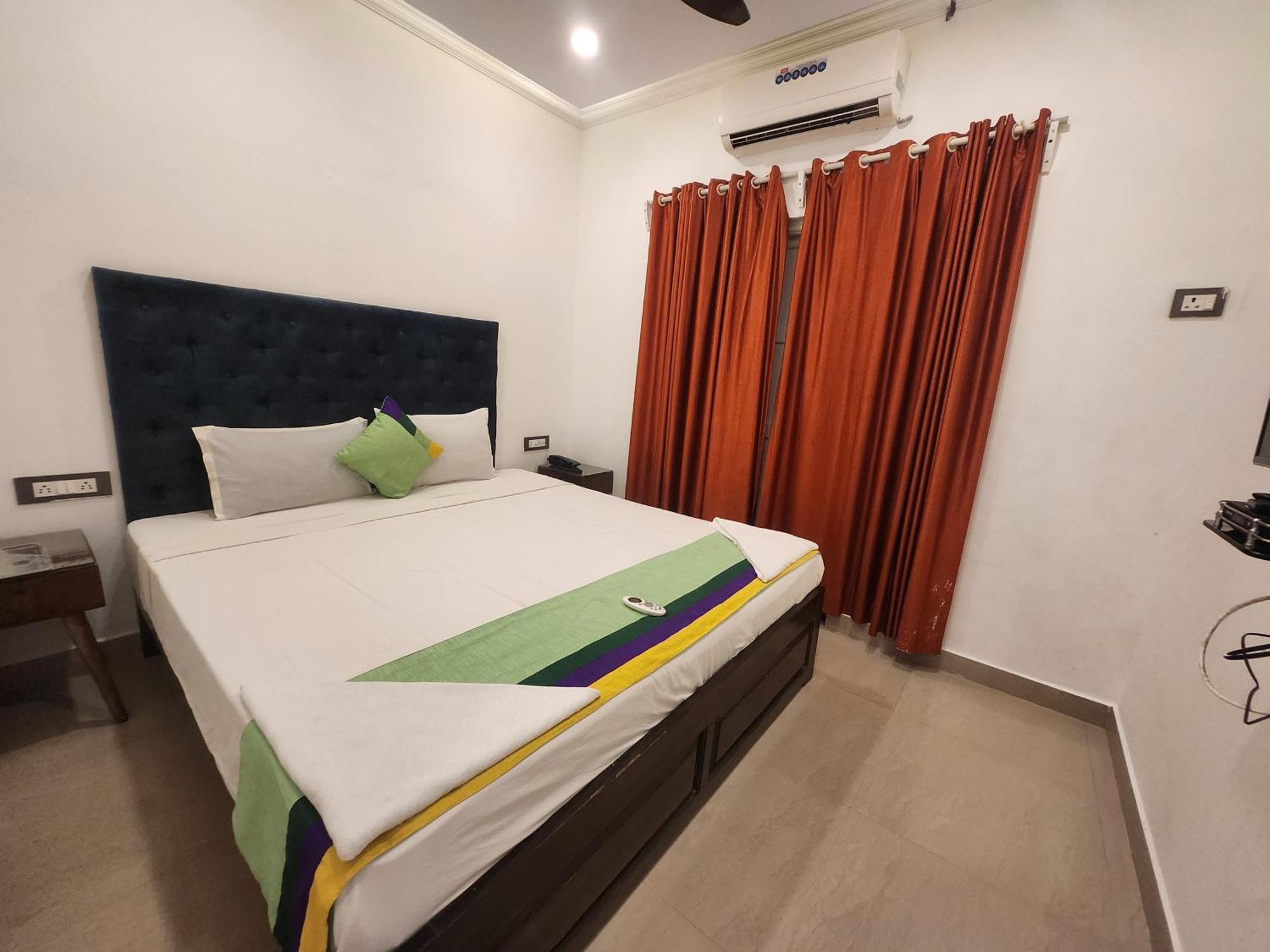 Santa Monica Resort - Calangute Ngoại thất bức ảnh